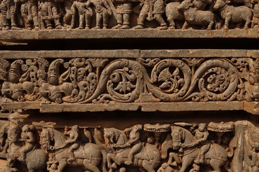 Antické Motivy v Moderním Umění: Symbolismus a Technologie